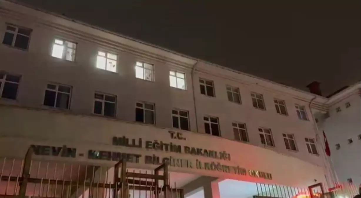 Bağcılar’da Okulda Yangın Çıktı