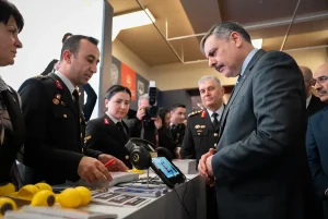 Bakan Çiftçi, Külliye’de Ramazan Etkinliklerini Ziyaret Etti