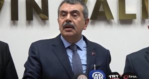 Bakan Tekin: Eskiden okulda tuvalet yoktu