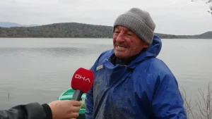 Balıkçı Adem ve Leylek Yaren’in 15 Yıllık Dostluğu