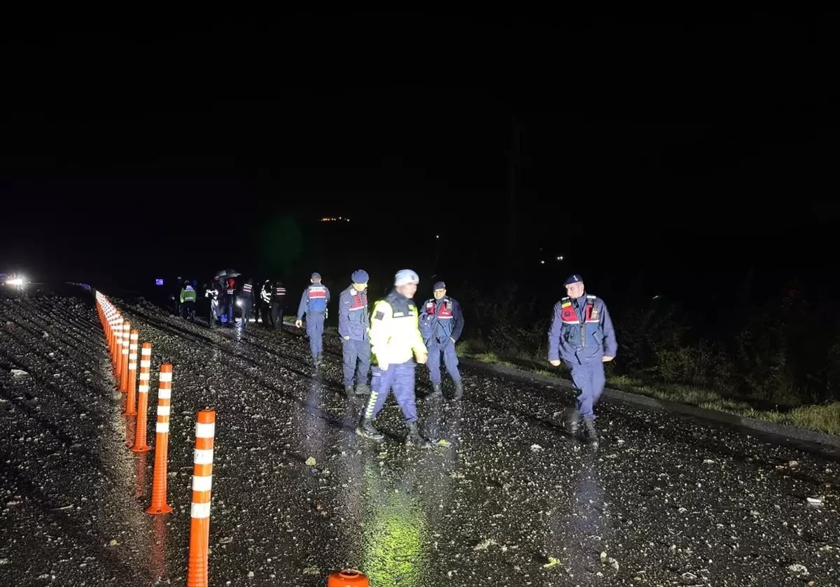 Balıkesir’de F-16 uçağının kaza kırıma uğraması sonucu pilot şehit oldu