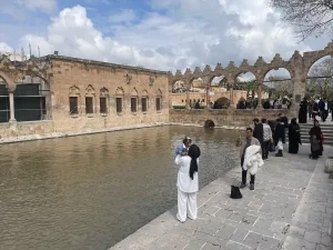 Balıklıgöl’ün Suyu Sağanakla Bulandı