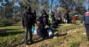 Banker Bilo gerçek oldu: Kaçak göçmenleri ‘dağın arkası İstanbul’ diyerek, araziye bırakmışlar