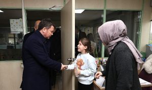 Başkan Erkan Aydın Personeliyle Tek Tek Bayramlaştı