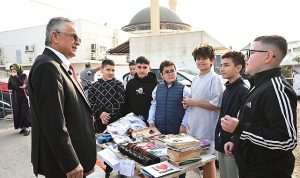 Başkan Topaloğlu’ndan pazar esnafına ziyaret