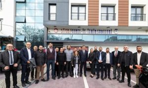 Başkan Tugay’dan Gümüştekin’e ziyaret