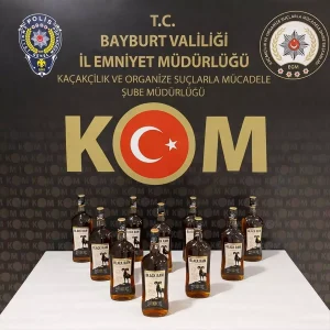 Bayburt’ta 10 Litre Kaçak Alkol Ele Geçirildi
