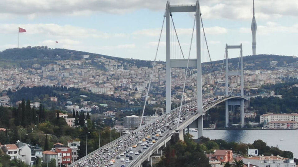 Bayramda otoyol, köprü ve toplu taşıma ücretsiz