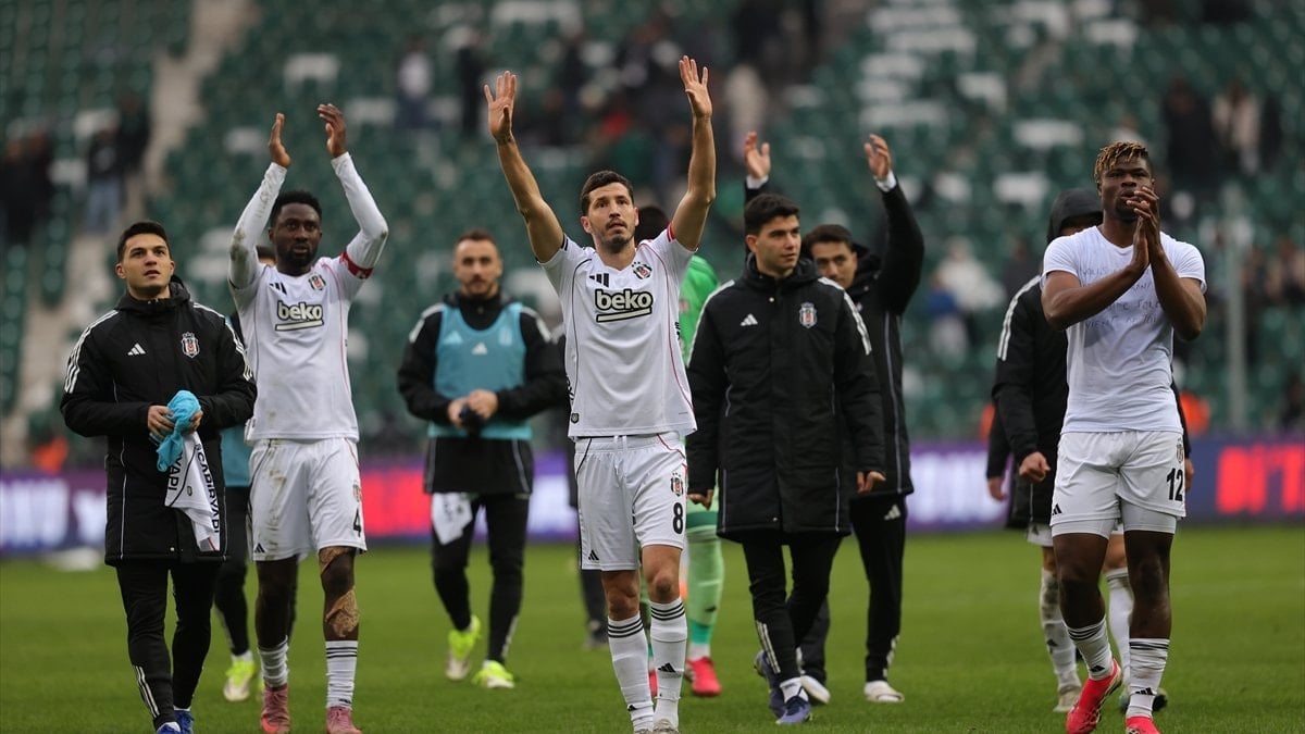 Beşiktaş, ligde yenilmezlik serisini 13 maça yükseltti