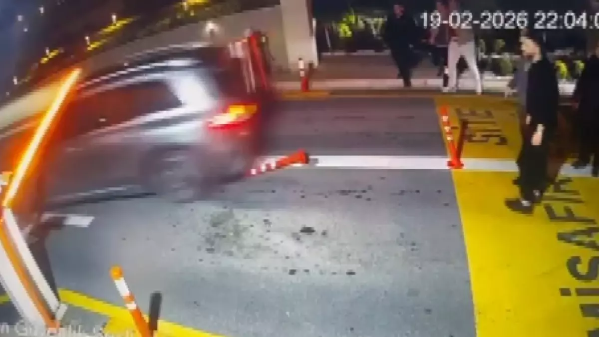 Beylikdüzü’nde Trafikte Silah Çekme Olayı