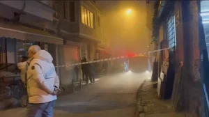 Beyoğlu’nda Metruk Binada Yangın Çıktı
