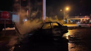 Bingöl’de Tamir Edilen Araç Yandı