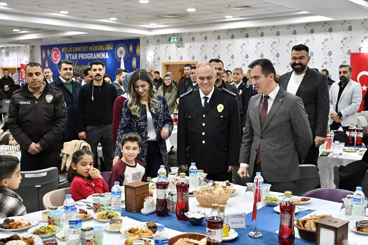 Bitlis’te Şehit Aileleri İçin İftar Programı Düzenlendi