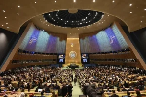 BM Güvenlik Konseyi, İran’ın Körfez ülkelerine saldırılarını durdurmasını öngören kararı kabul etti