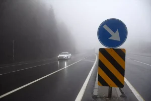 Bolu Dağı’nda Sis Nedeniyle Görüş Mesafesi Düştü
