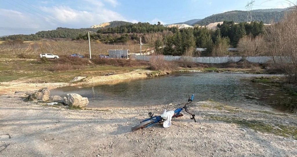 Bolu’da gölete giren 13 yaşındaki çocuk boğulma tehlikesi geçirdi