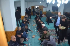 Bulanık Kaymakamı Bayramda Vatandaşlarla Buluştu