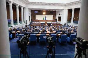 Bulgaristan’dan Seçim Sandığı Sınırlaması