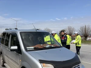 Burdur Valisi Bayramda Personelle Bir Araya Geldi