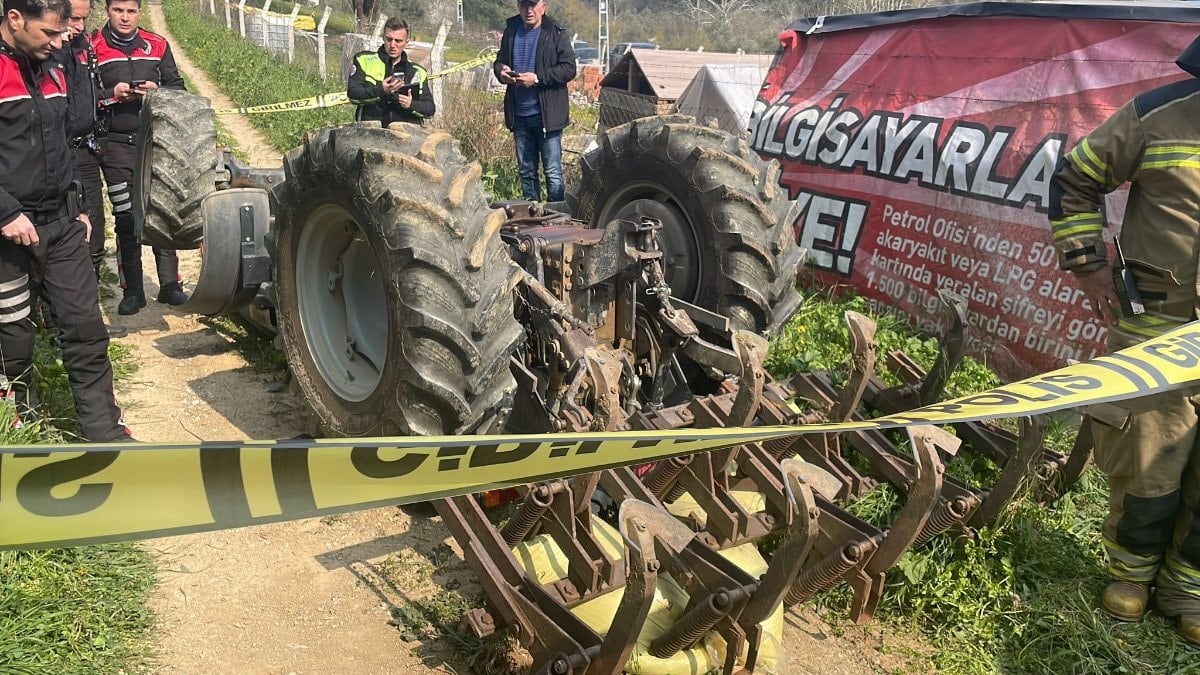 Bursa’da devrilen traktörün altında kalan sürücü öldü