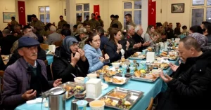 Çanakkale Valisi İftar Programında Şehit Aileleri ve Gazilerle Bir Araya Geldi