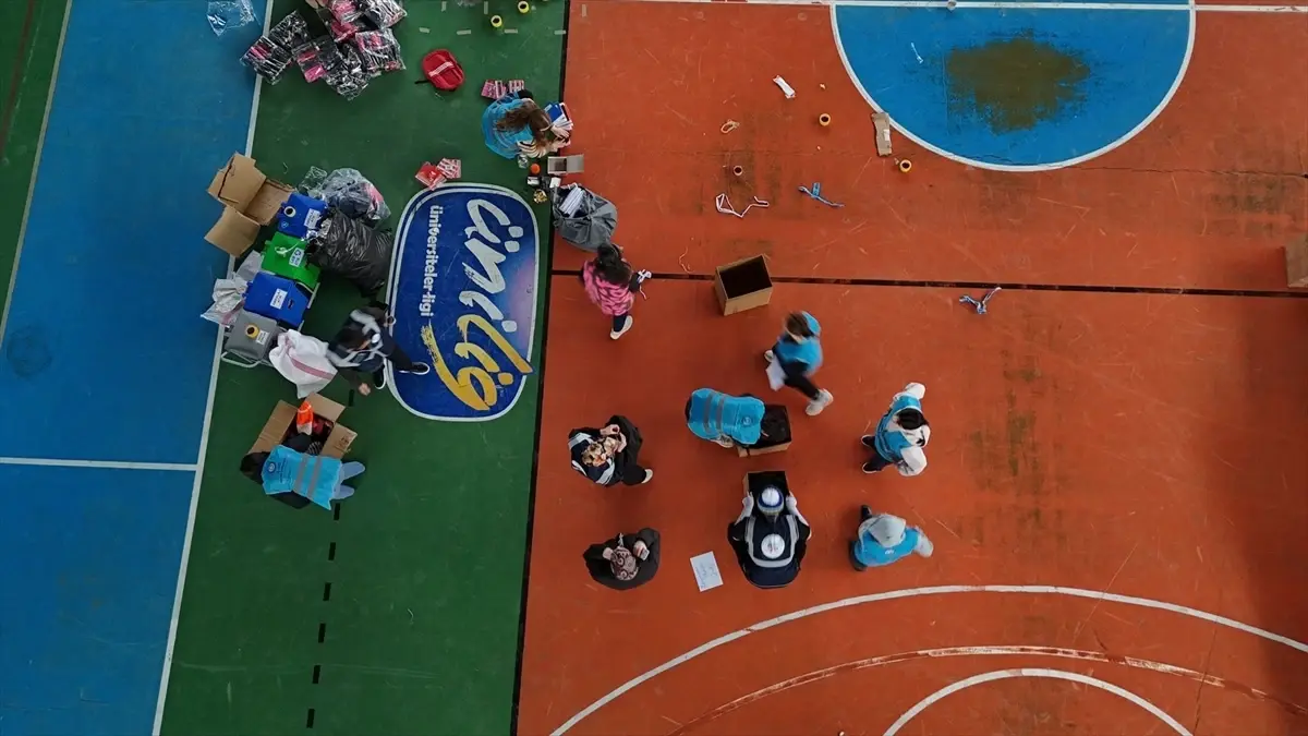 Çanakkale’den deprem bölgesindeki bin çocuğa kırtasiye malzemesi ve okul çantası desteği