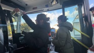 Çankırı’da otobüs şoföründen iftara yetişemeyen yolculara ikram