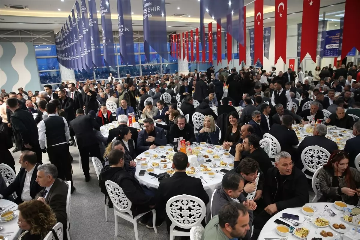 Çerçioğlu Muhtarlarla İftar Yemeği Düzenledi