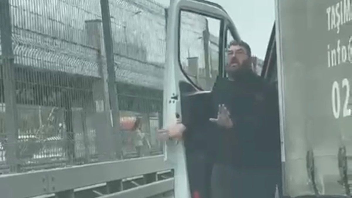Cezaların şakası yok: İstanbul’da aracın önünü kesen şoföre 183 bin lira kesildi