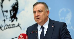 CHP’li Zeybek’ten Kuşadası gözaltılarına tepki: “Halkın seçtiğini engelleyemezsiniz”