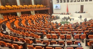 CHP’nin hava sahası güvenliği araştırması önergesi, AKP-MHP oylarıyla reddedildi