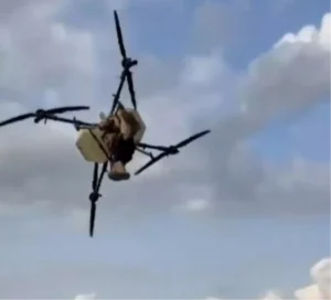 Çiftçi Dronla Havalandı, Düştü!