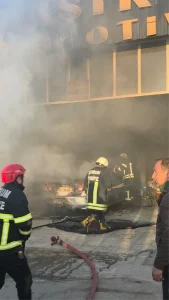 Çorum’da otomobil yangını: 3 işçi yaralandı