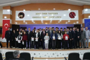 Çubuk’ta İstiklal Marşı’nın kabulü ve Mehmet Akif Ersoy’u Anma Günü etkinliği yapıldı