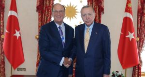 Cumhurbaşkanı Erdoğan WEF Başkanı Fink’i kabul etti