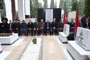 Denizli’de arife günü şehitlik ve mezarlıklar ziyaret edildi