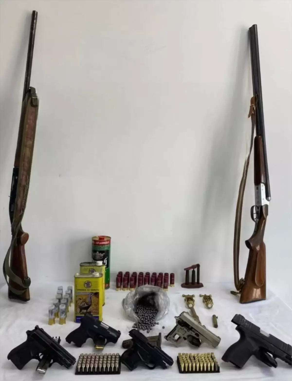 Denizli’de Silah Kaçakçılığı Operasyonu