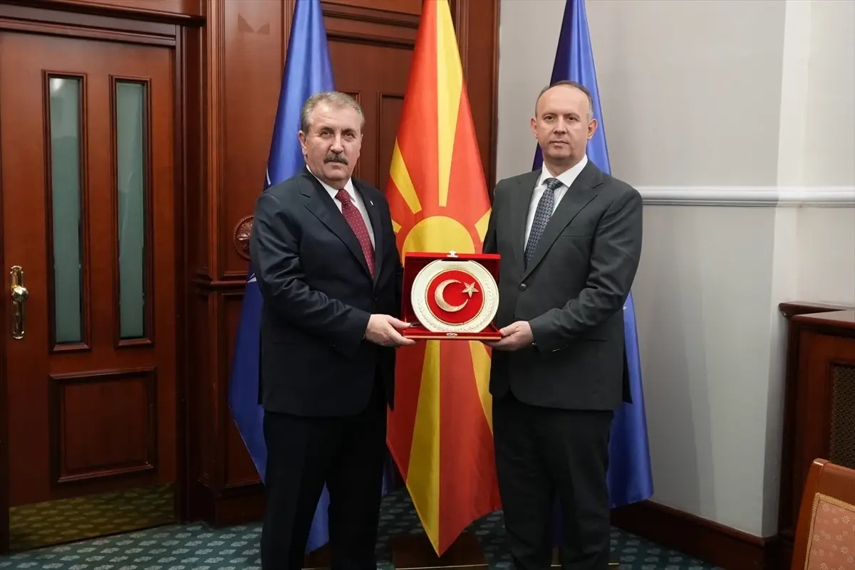 Destici’nin Makedonya Ziyareti