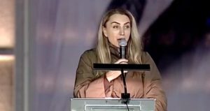 Dilek Kaya İmamoğlu: Hiç kimse kendisini bu milletin üstünde göremez, adaleti kendi siyasi hesabına göre eğip bükemez