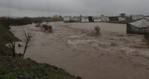 Diyarbakır’da dereler taştı, tarım arazilerini su bastı