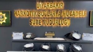 Diyarbakır’da şüpheli tırdan 81 kilo metamfetamin ele geçirildi