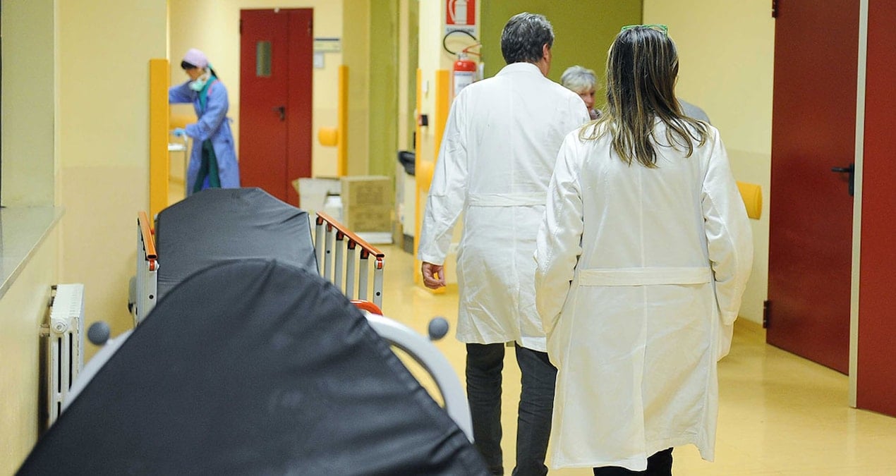 Doktorlar bayrama borçlu giriyor