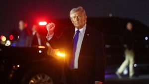 Donald Trump’tan dünyaya “Hürmüz’ün güvenliğini sağlayın” mesajı