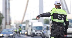 Dur ihtarına uymayan sürücüye 200 bin TL ceza şoku!