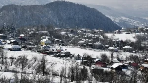 Düzce’de Kış Manzarası: Karla Kaplanan Dağ Köyleri