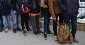 Edirne ve Kırklareli’nde 13 düzensiz göçmen yakalandı