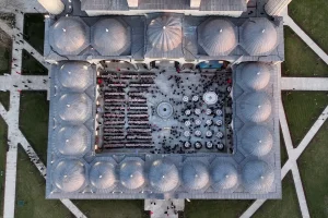 Edirne’de düzenlenen “Büyük Selimiye İftarı” bir kez daha Balkanlar’ı aynı sofrada buluşturdu