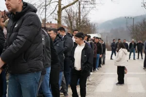 Eğirdir’de Bayram Sırası Geleneği Yaşatıldı