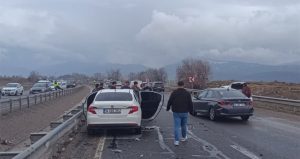 El frenini çekmeyi unuttu, faciaya neden oldu: 1 ölü, 3 yaralı