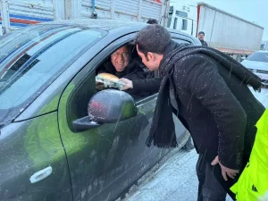 Erzincan’da Kar Ulaşımı Aksattı